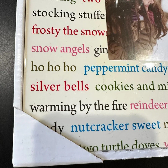 NWT Christmas / Winter Themed Photo Frame Decor 4x6 opening - Picture 3 of 9